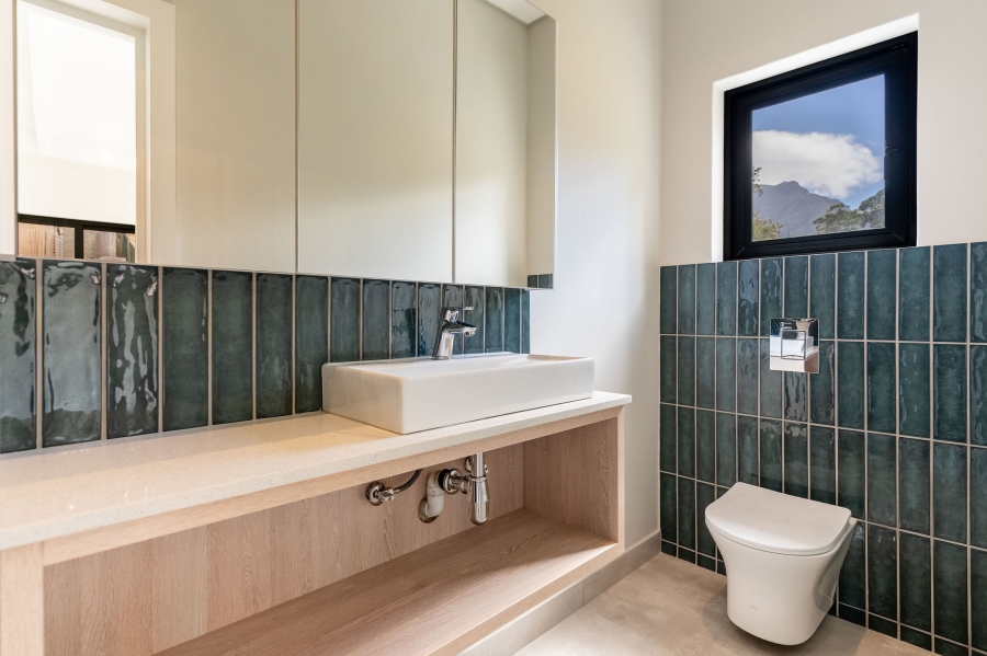 4 Bedroom Property for Sale in Hout Bay Western Cape